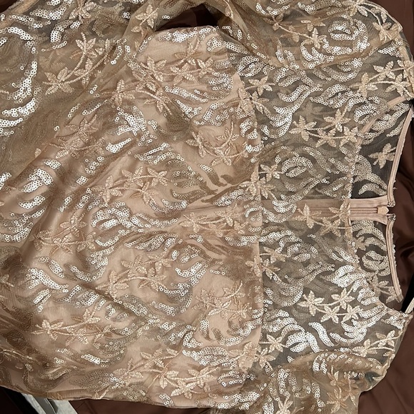 Eliza J mother of the bride or groom dress - Picture 6 of 6